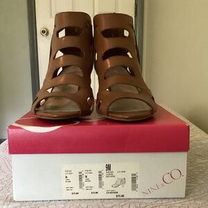 Dressy sandals
